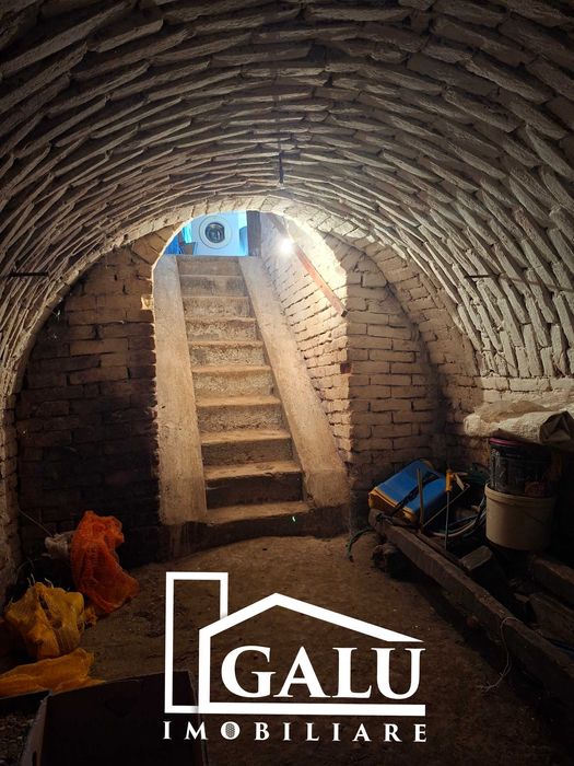 Casa cu teren3500mp Vaida com.Roșiori la 30km de Oradea