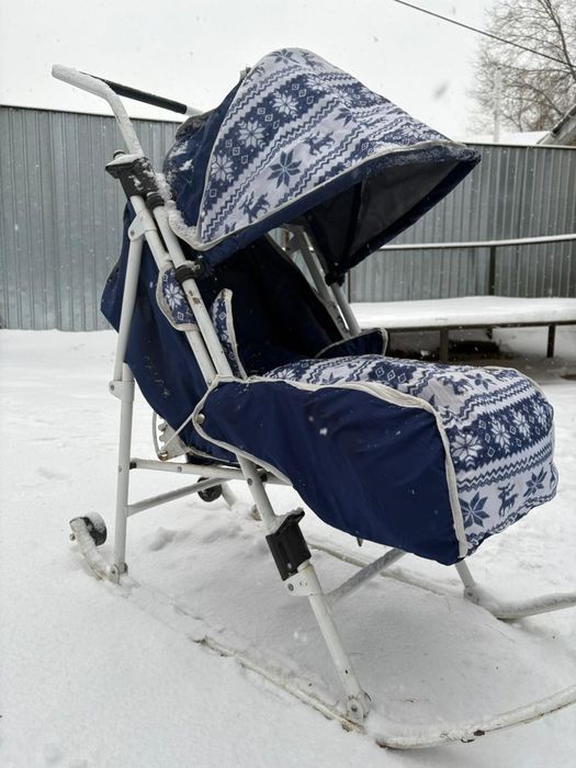 Продам детскую коляску - санки за 20000