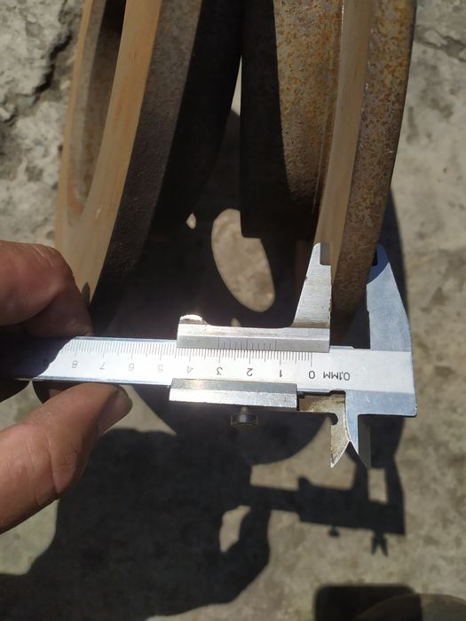 Продам тормозные диски