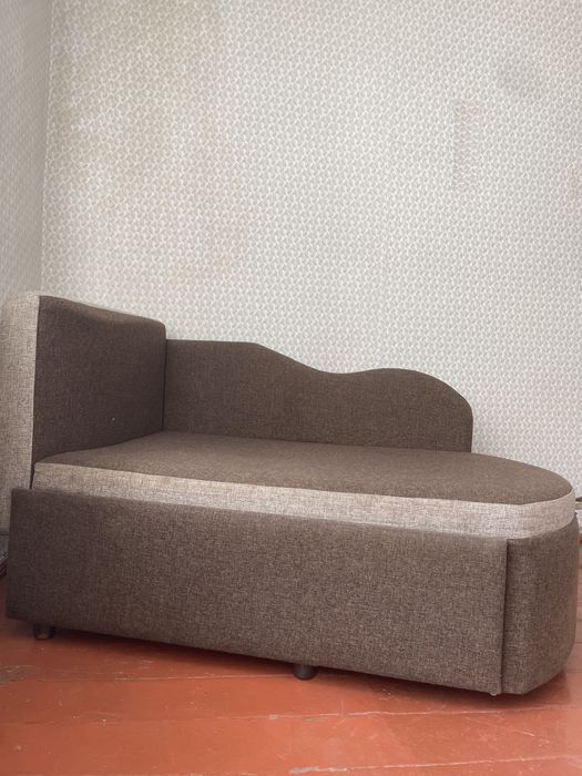 Кресло-Диван в отличном состояний