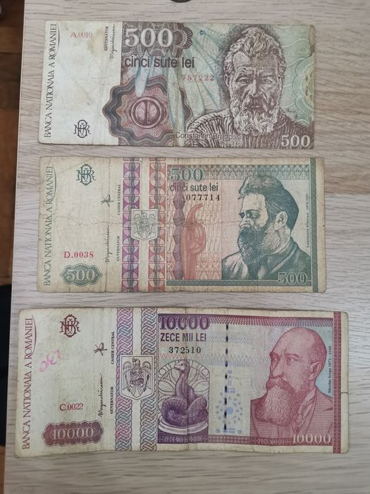 Vând bancnote si monede vechi