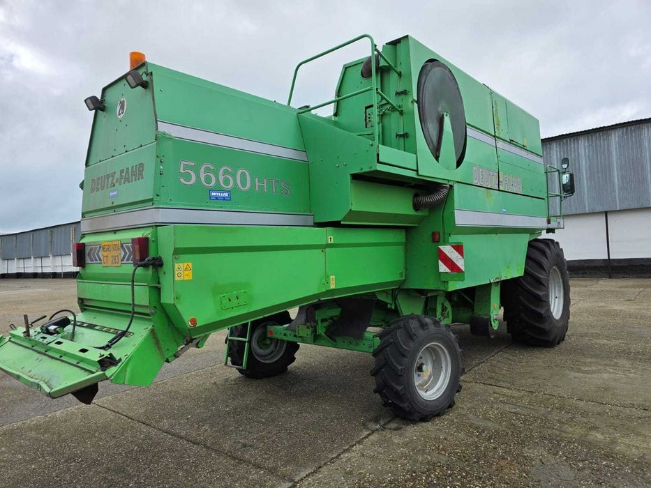 Combina agricola Deutz Fahr