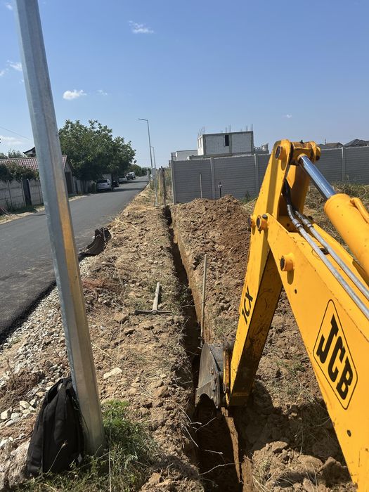 Închiriez Minibuldoexcavator