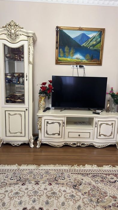 Продаем стенку для гостиной