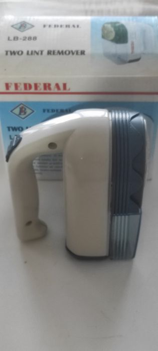 Машинка для удаления катышков