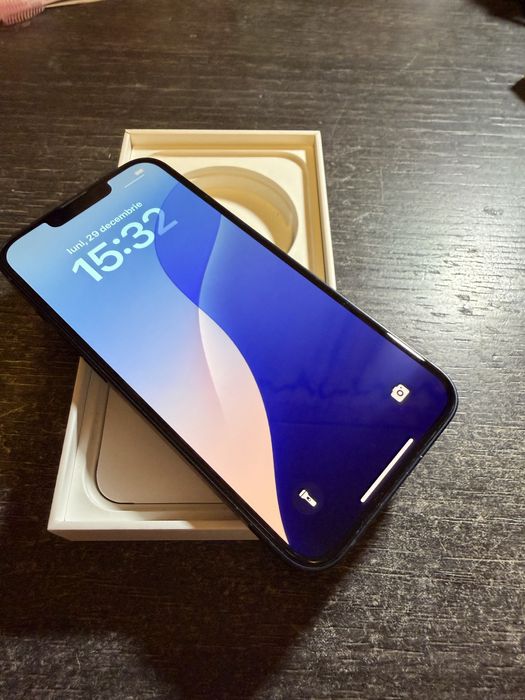 iPhone 13  stare perfecta