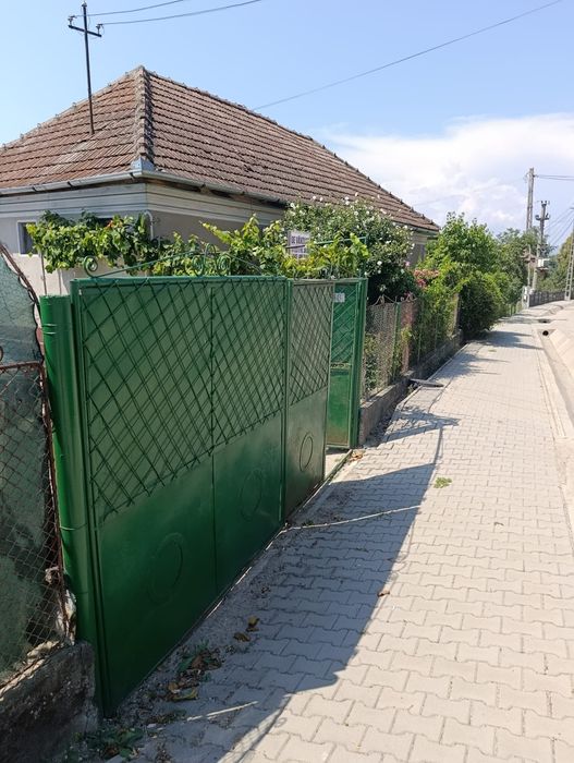 Casa de vanzare Bagau