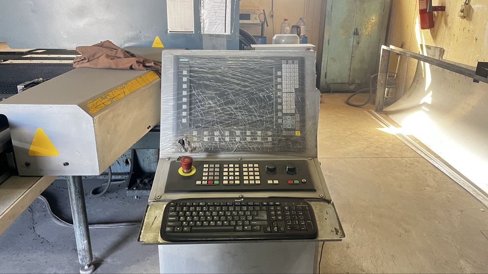 Координатно-пробивной пресс