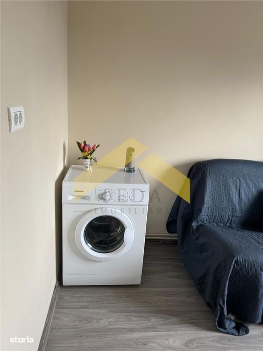 Garsoniera renovata de vanzare zona UTA