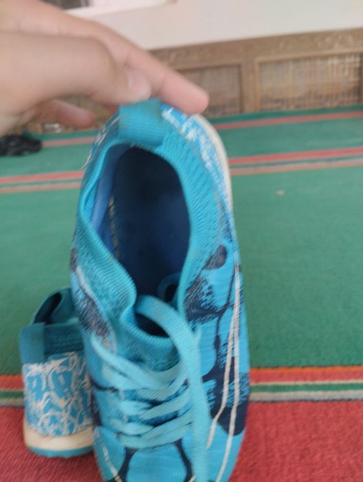 Bu nike butsisi sotiladi. Bu