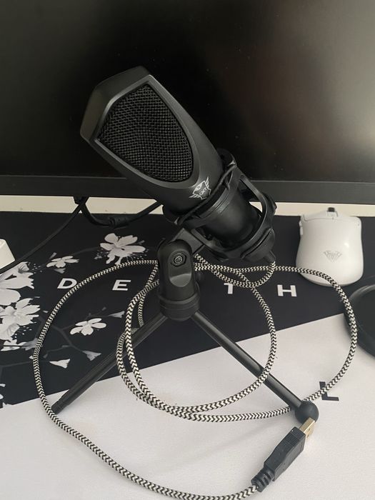 Студийный микрофон GXT TRUST 232 Mantis