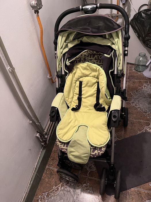 Продам коляску Capella