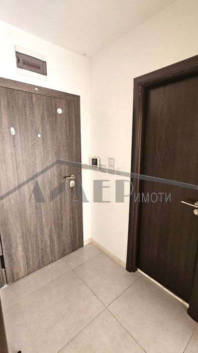 2-стаен до ц. "Св. Иван Рилски"