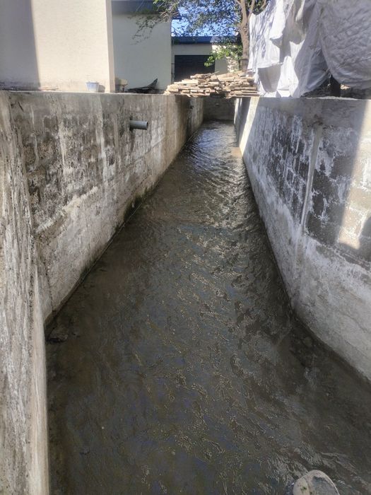 Продается коттеджи с балконом. Под потеку