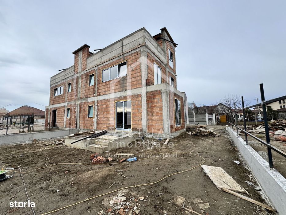 Casa tip duplex cu 4 camere, 108mp utili,  parcare, zona Gusterita