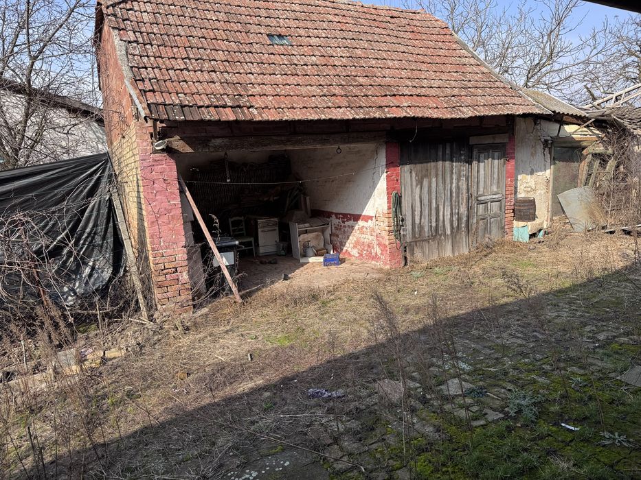 Vand casa locuibila in teremia mare