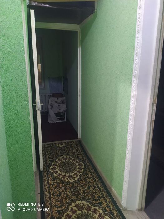1 хонали уй срочно сотилади супер нарх,