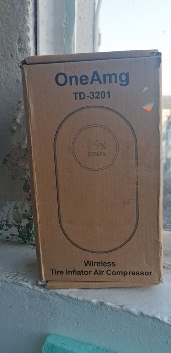 Преносима помпа за гуми