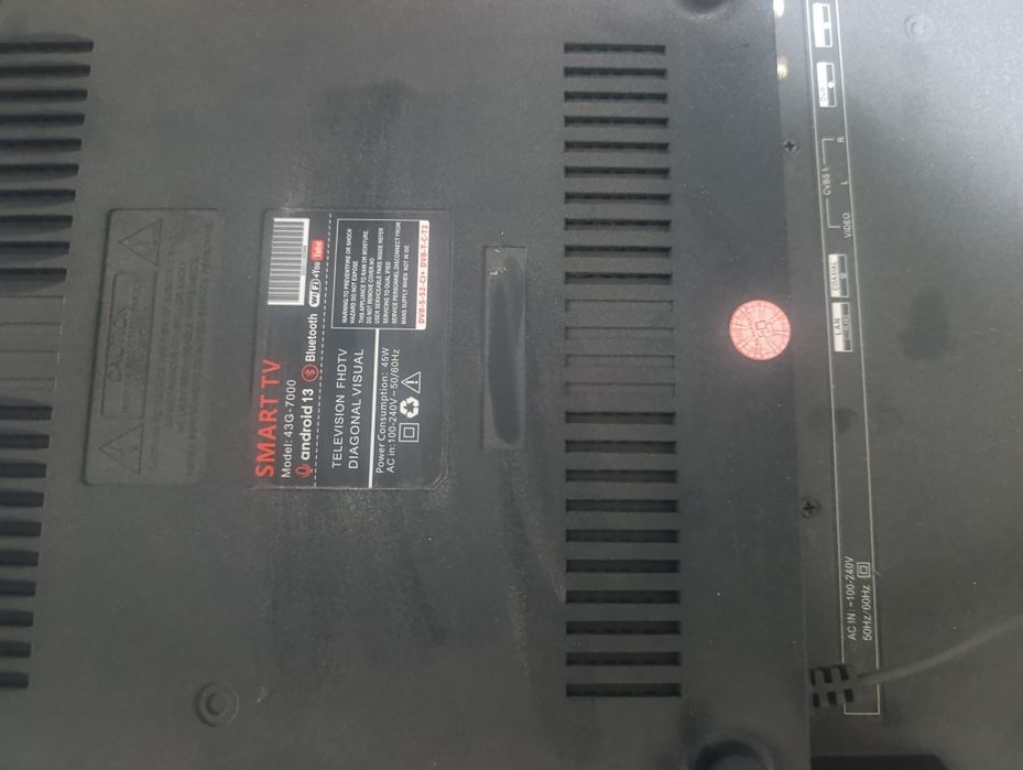 Телевизор на запчасти