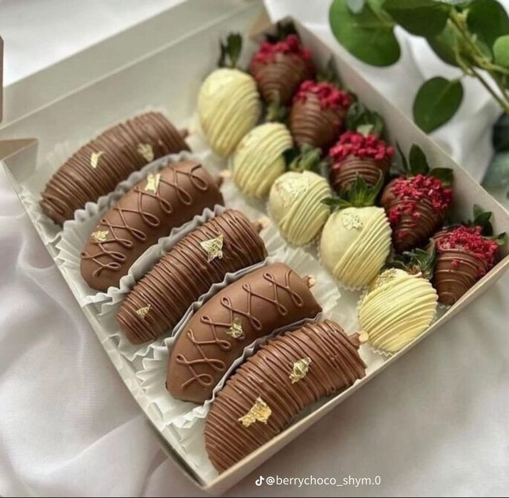 Клубника шоколаде