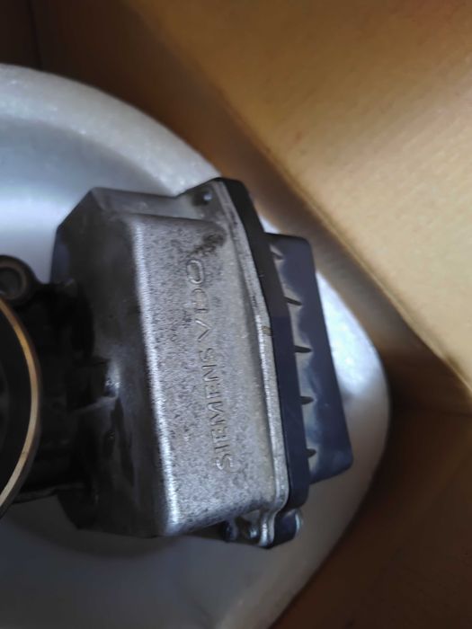 Дроселова клапа за Пежо 407 1.8 бензин 125 к.с.