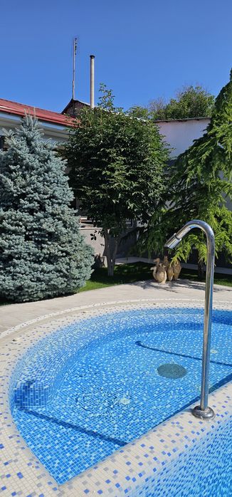 Продается дача 8 сот чарвак бочка