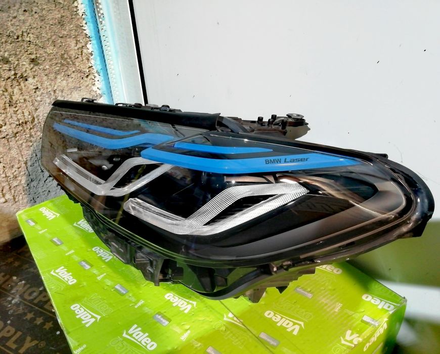 Фар Фарове за БМВ Г30 Г31 Лазер / BMW G30 G31 Laser BLACK LINE Lci.