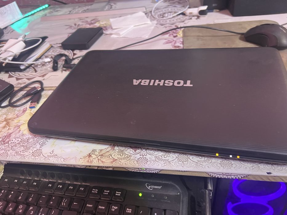 Noutbook office ni holati ideal