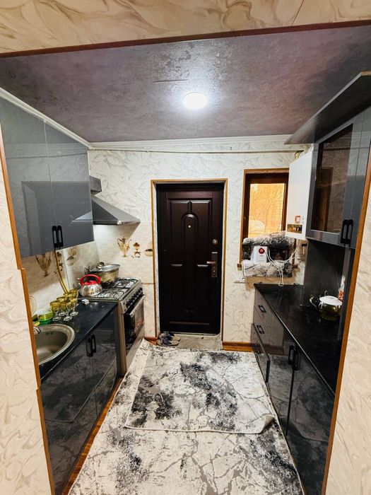 Qarshi shahri Paxtazor Mfy 4 xonali uy 49-dom 1-etaj