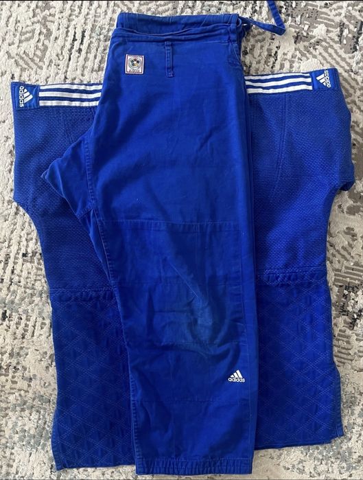 Кимано adidas   .