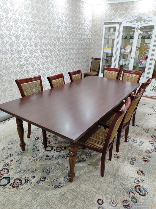 Стол сатылады 2шт размері 2,5*2м