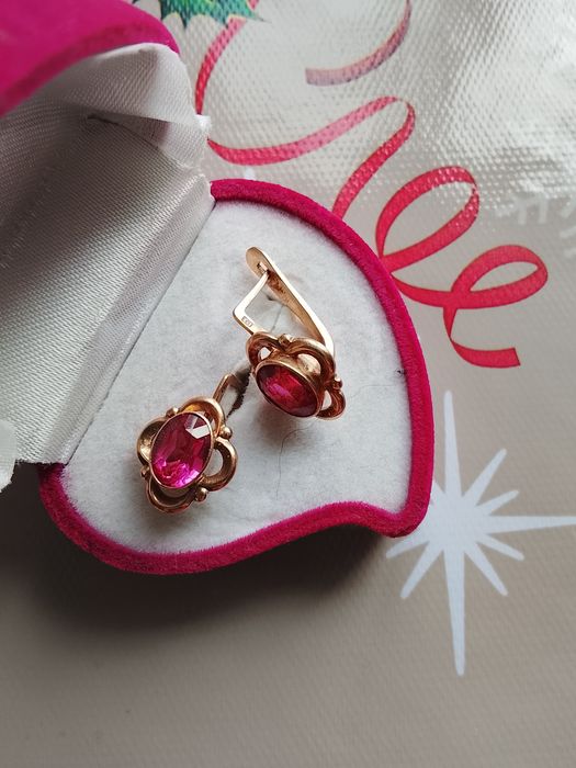 Перстень с рубином