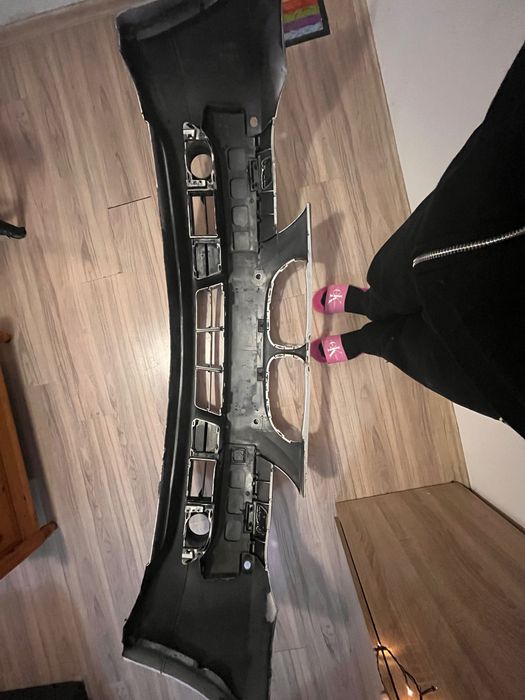 Предна броня за BMW E60 – Оригинална, за ремонт/боя