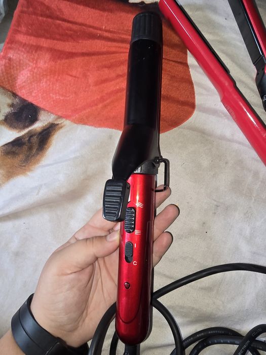 Placă si ondulator