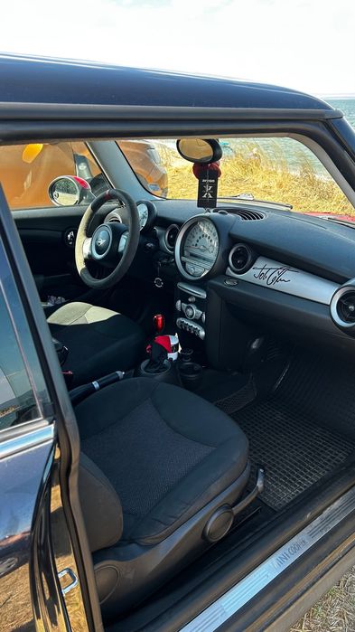 Mini Cooper 1.6 бензин