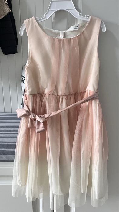 Rochite elegante fetite marimea 128