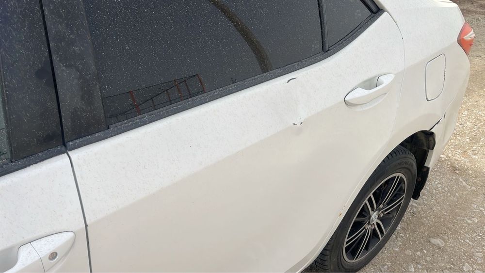 Продам срочно Toyota Corolla кузов 180