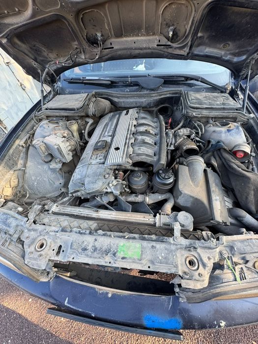 BMW e39 с документами в полный разбор