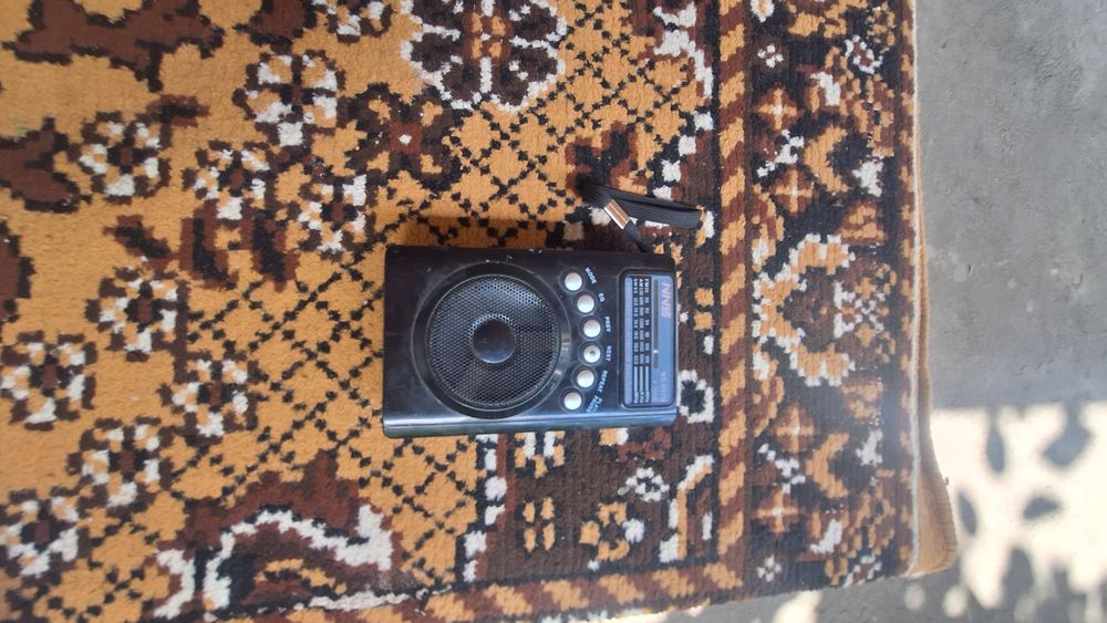 Радио продаётся срочна