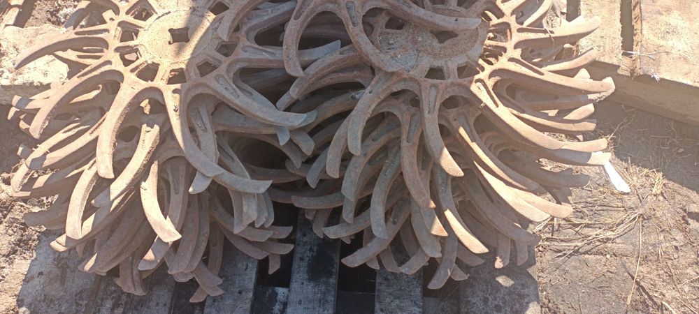 Продам баллон комбайн, расспред мтз, диск Т 25