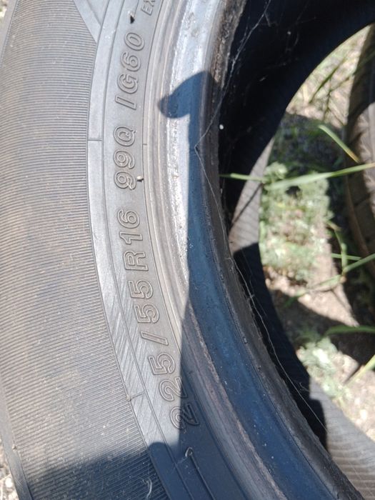 Продам срочно  шины YOKOHAMA