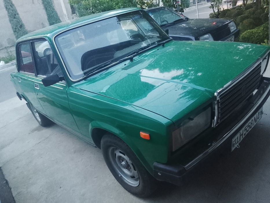 Vaz 2107 sitiladi xolati zor