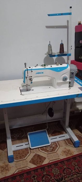 Швейные Машинка и оберлок