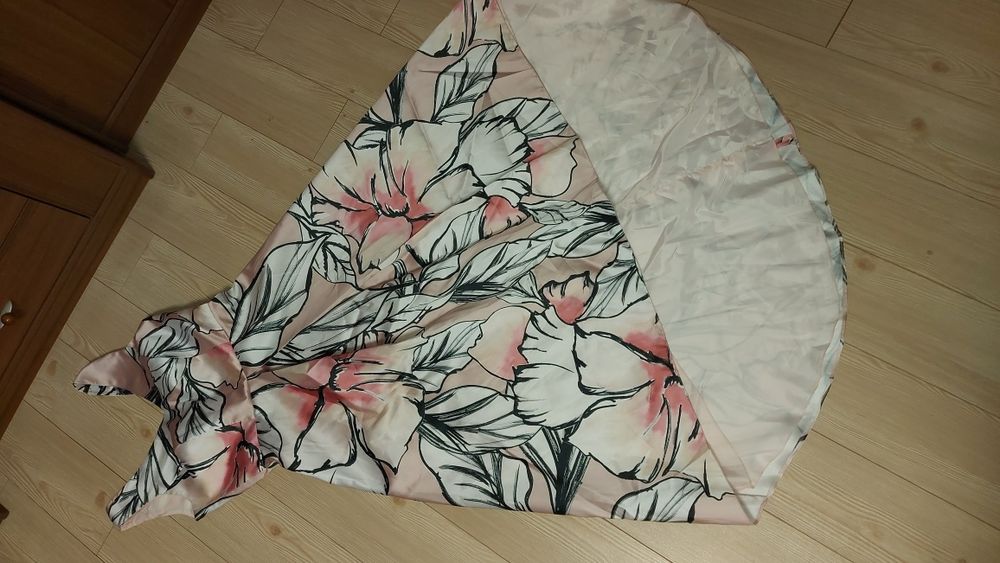 Официална рокля асиметрична