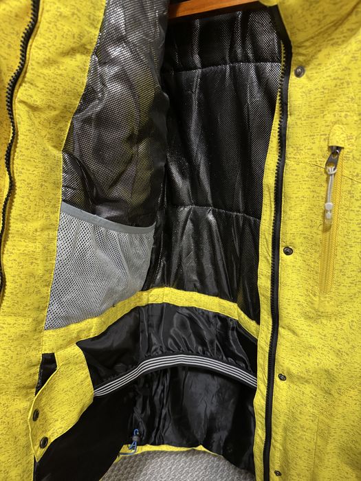 Куртка зимняя женская