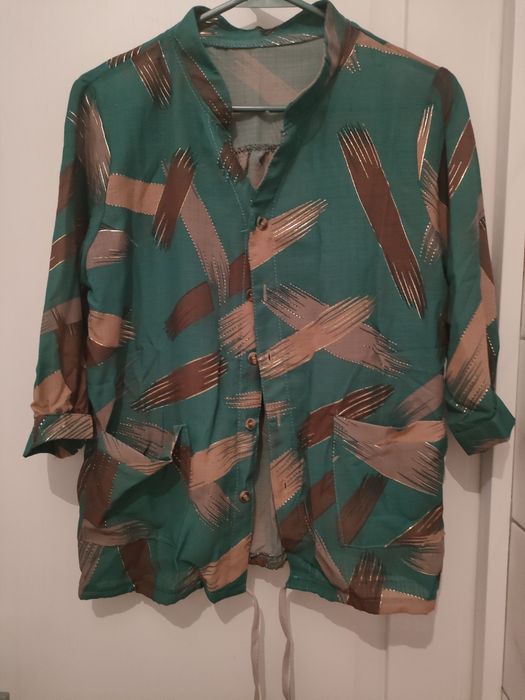 Продам новую блузку 42 размера