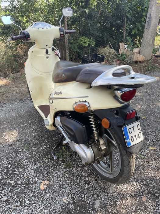 Скутер Kymco people 50