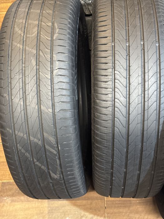 Anvelope vara 235/60R18-Continental