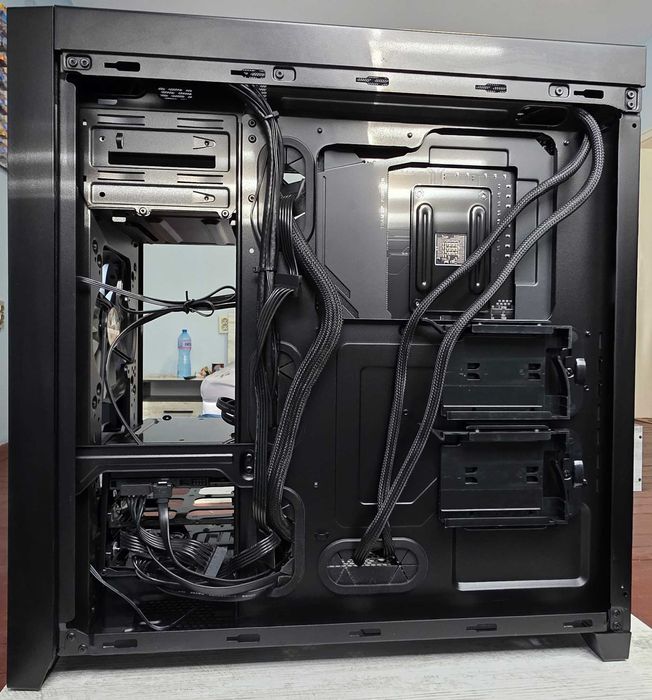 Продавам PC – Мощна и поддържана конфигурация с RTX 4070 SUPER