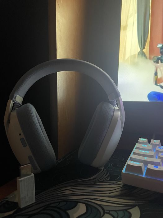 Наушники Logitech 435